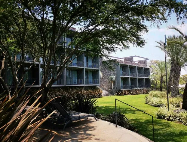 Huayacán Cuernavaca Curamoria Collection hotel detail image 1