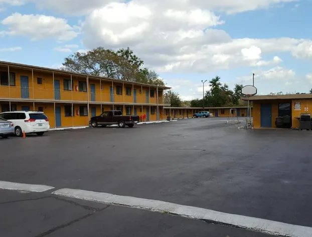 Budget Motel hotel detail image 1