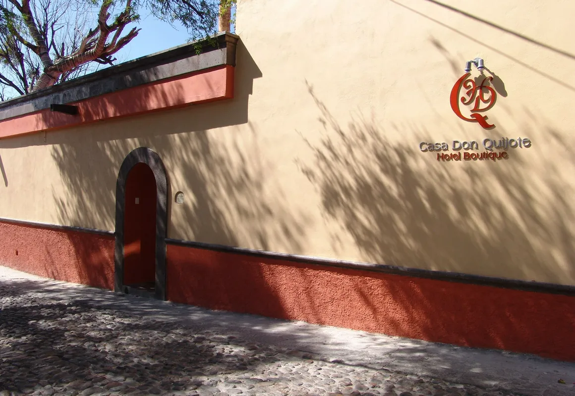 Hotel Casa Don Quijote hotel hero
