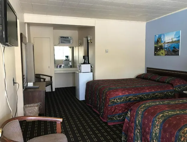 Edgewood Motel hotel detail image 3