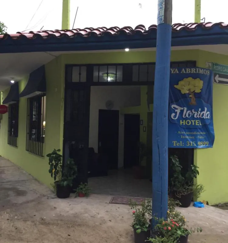 Hotel Florida hotel hero