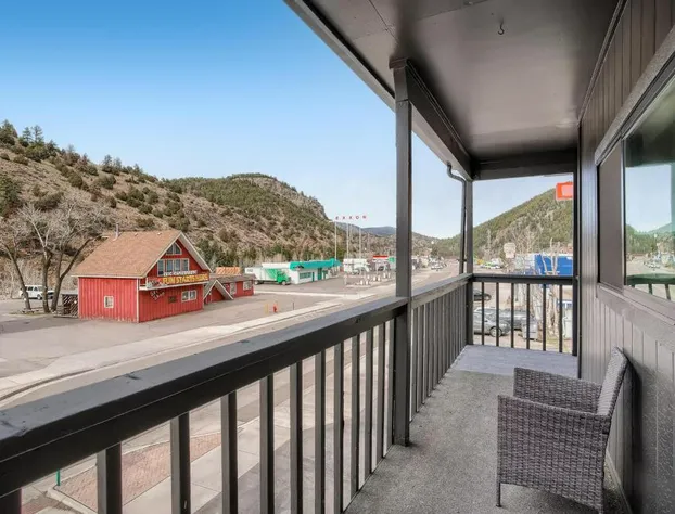 Uplift Inn hotel detail image 1