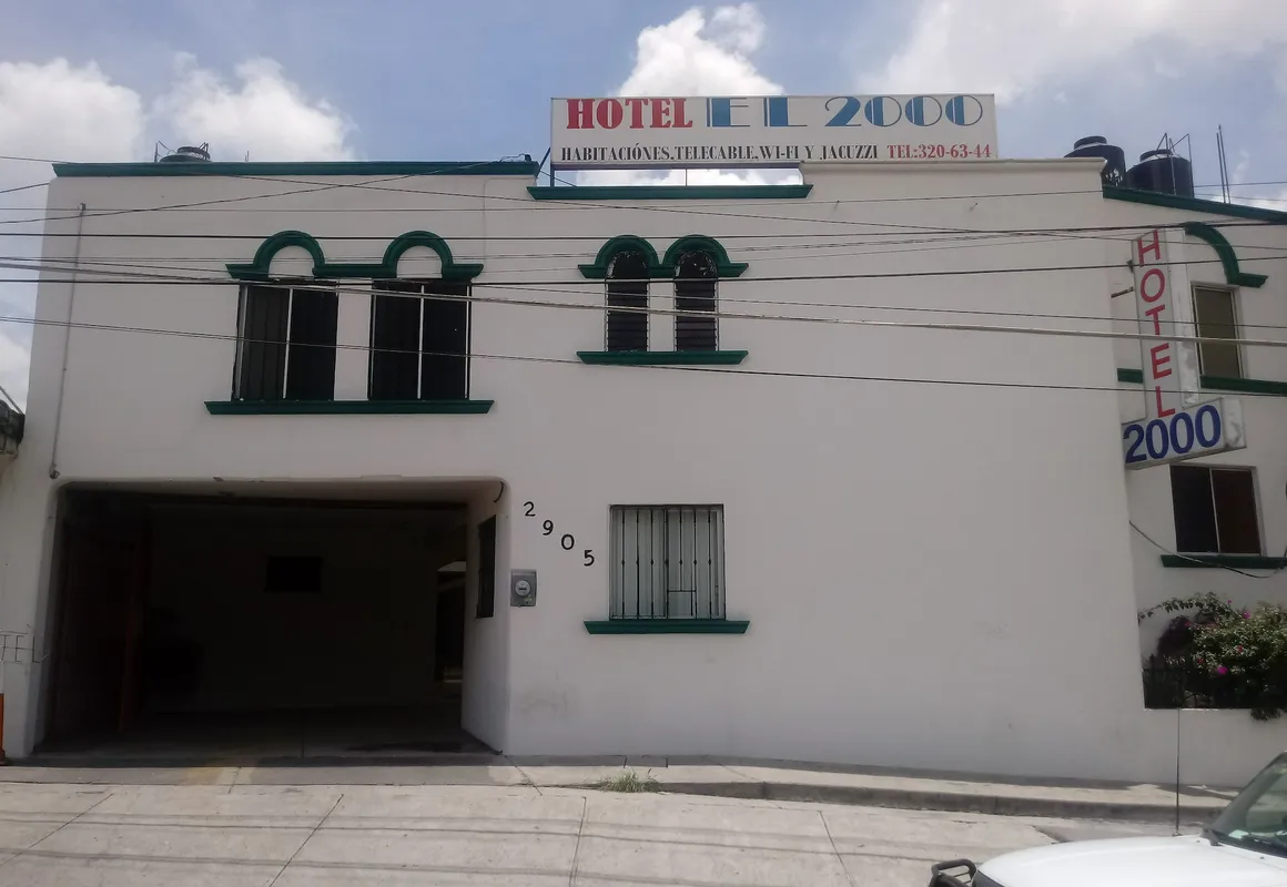 Hotel El 2000 hotel hero