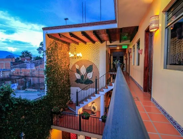 Villa Alta hotel detail image 1