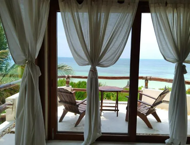 Casa Punta Coco & Beach Club hotel detail image 3