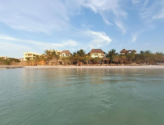 Casa Punta Coco & Beach Club hotel detail image 2