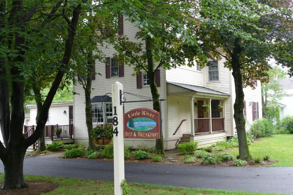 Little River Bed & Breakfast hotel hero