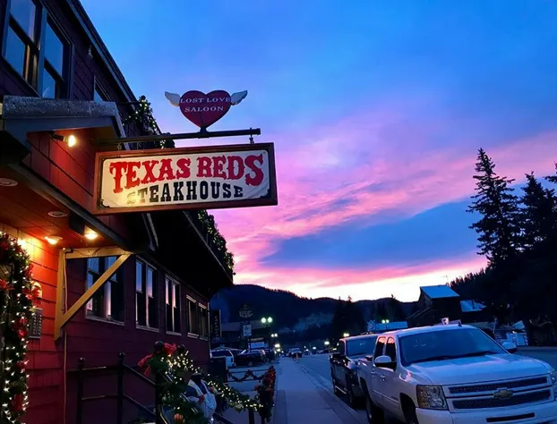 The Lodge at Red River hotel detail image 3