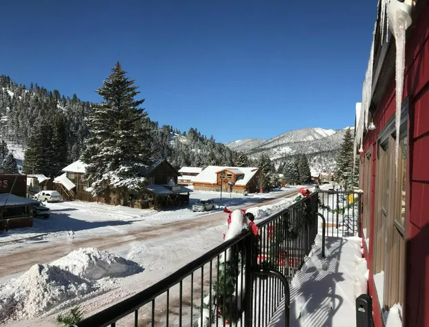 The Lodge at Red River hotel detail image 4