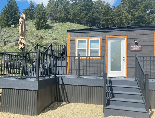 Two Bears Inn Bed & Breakfast hotel detail image 2