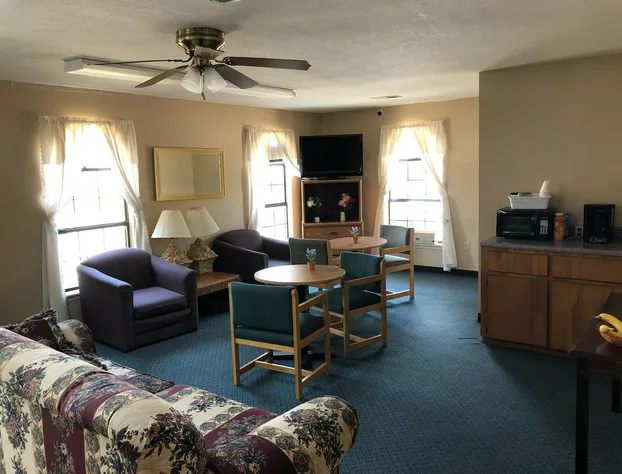 Rest Inn Motel hotel detail image 3