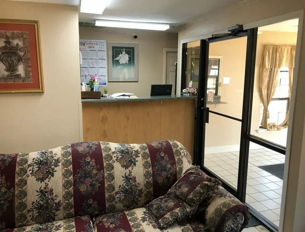 Rest Inn Motel hotel detail image 4