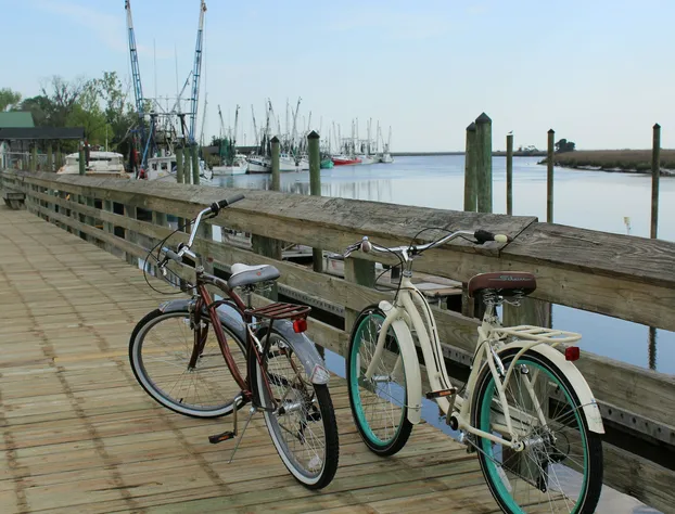 Darien Waterfront Inn hotel detail image 1