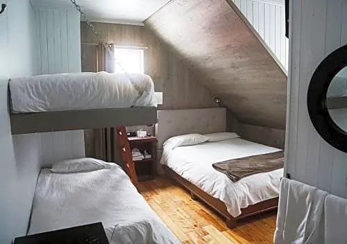 Auberge Chez Bass hotel detail image 3