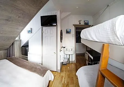 Auberge Chez Bass hotel detail image 4