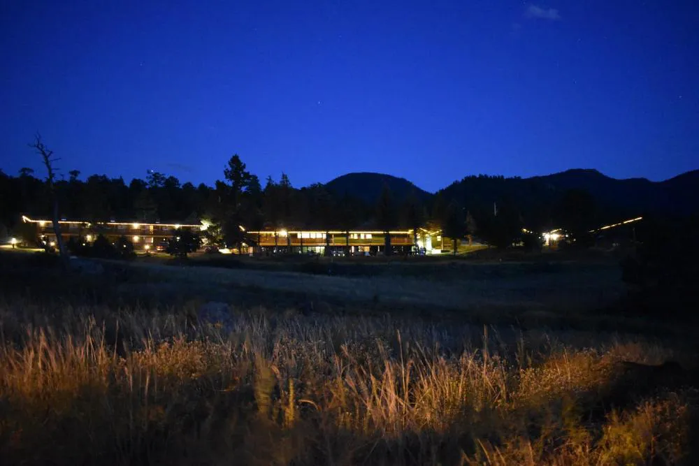 Estes Lake Lodge hotel hero