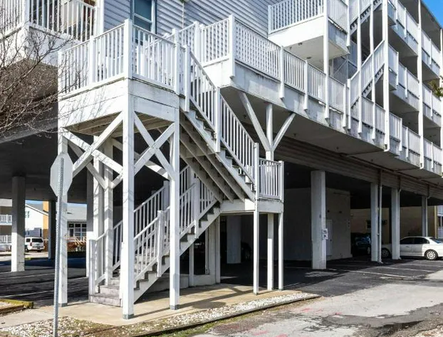 The Marylander Condo & Hotel hotel detail image 3