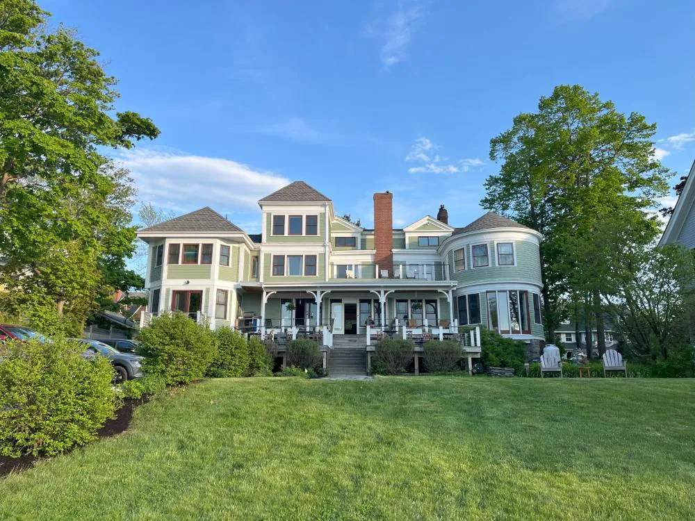 Saltair Inn Waterfront B&B hotel hero