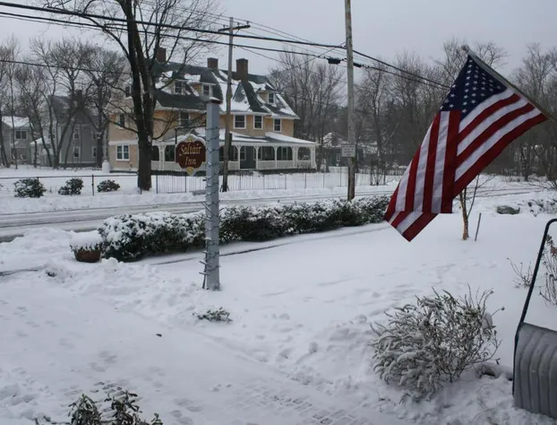 Saltair Inn Waterfront B&B hotel detail image 3