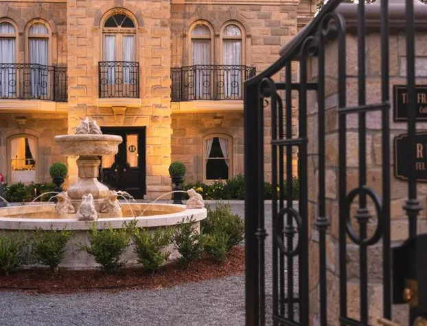 The Francis House hotel detail image 3