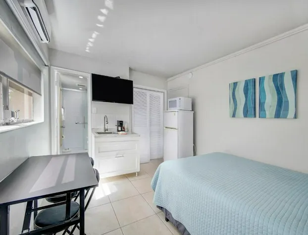 Ocean Villas of Deerfield hotel detail image 4