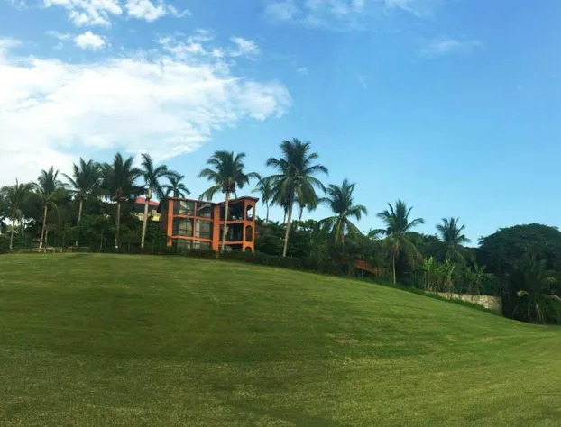 Coral Vista Del Mar hotel detail image 1