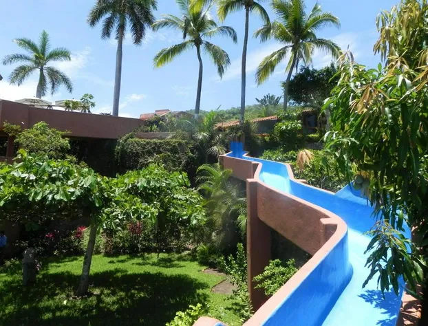 Coral Vista Del Mar hotel detail image 2