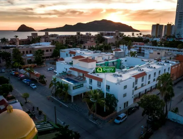 Quality Inn Mazatlan hotel detail image 2
