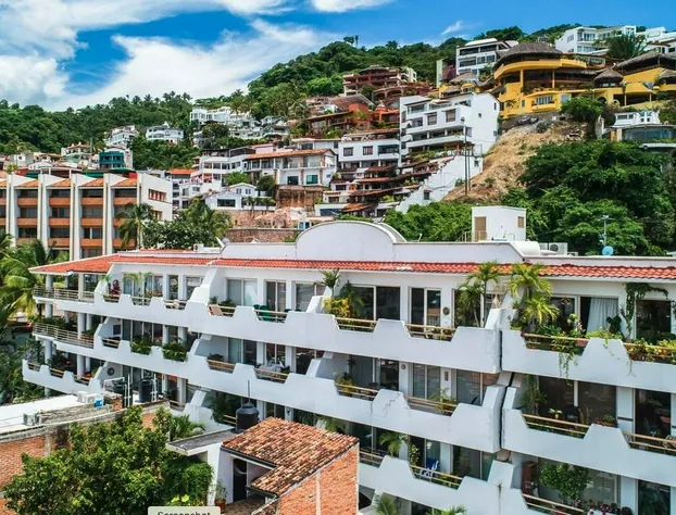 Luxury Condo Romantic Zone-Beach hotel detail image 1