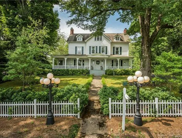 Love Lane Bed & Breakfast hotel detail image 4