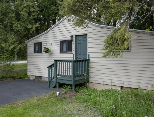 Ridges Inn & Suites hotel detail image 3