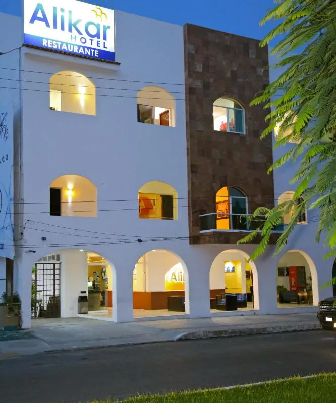 Hotel Alikar Huatulco hotel hero