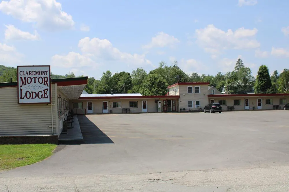 Claremont Motor Lodge hotel hero