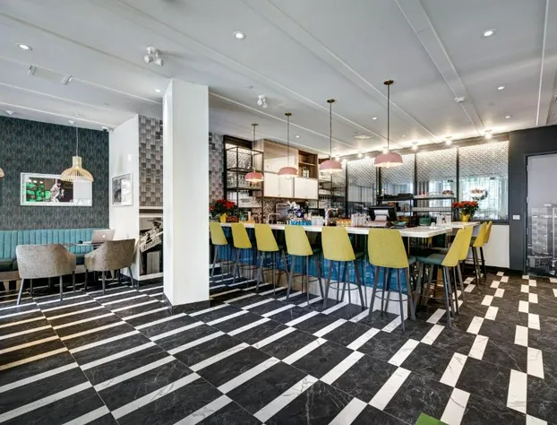 Hotel Uville Montreal hotel detail image 2