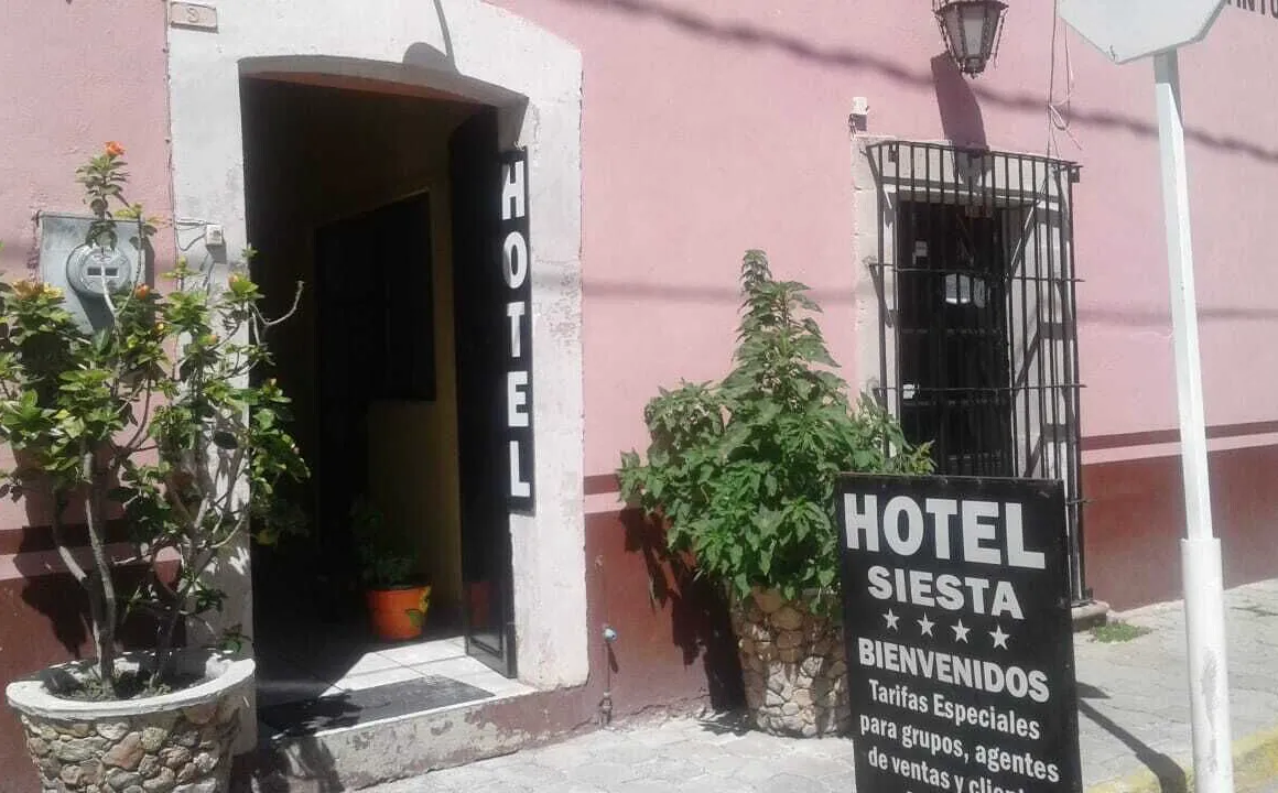 Hotel Siesta Santuario hotel hero