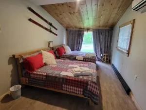 Crabbe Mountain Inn hotel detail image 1