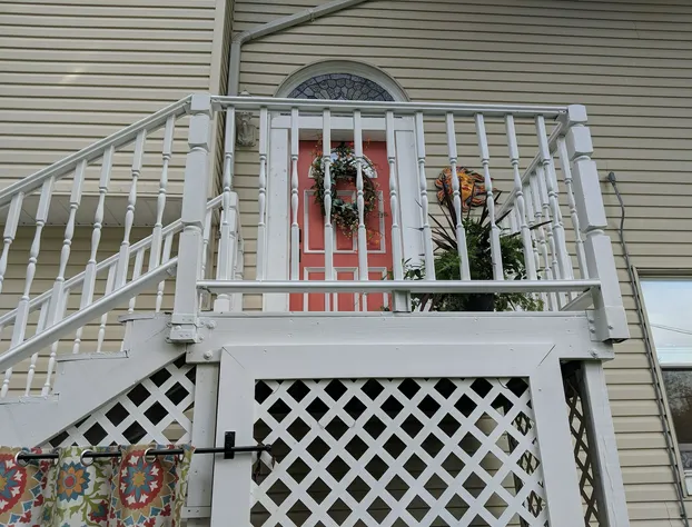 Montclair Apartment hotel detail image 4