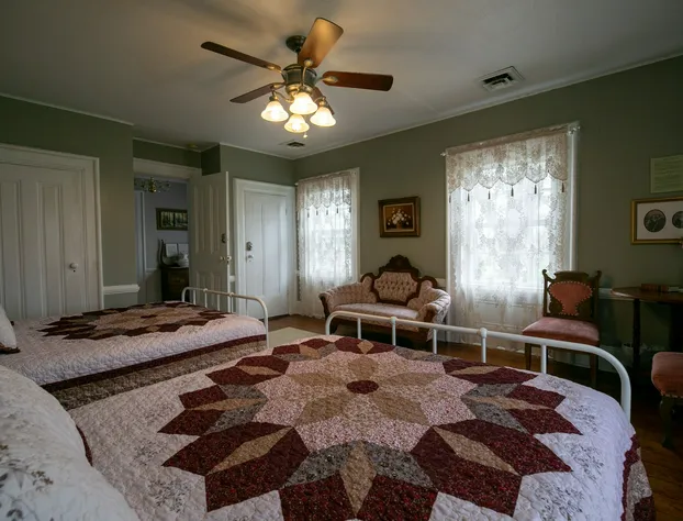 Willard Richards Inn hotel detail image 4