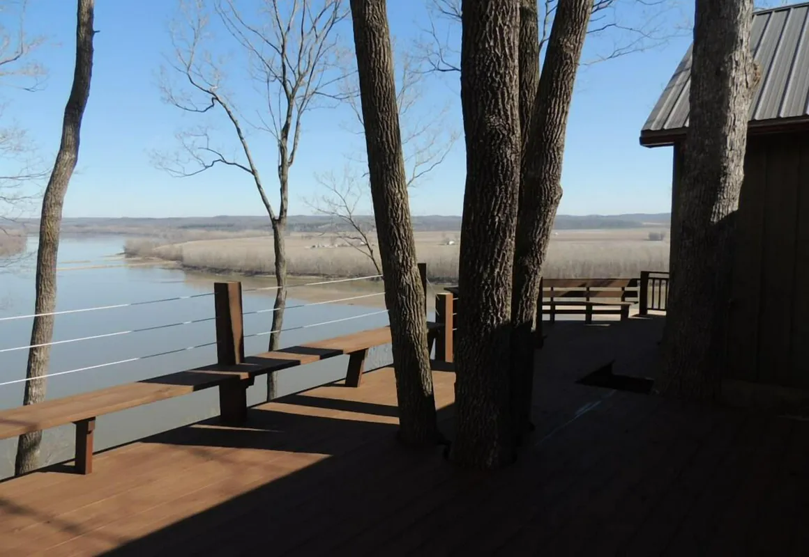 Pinckney Bend Bed & Breakfast hotel hero