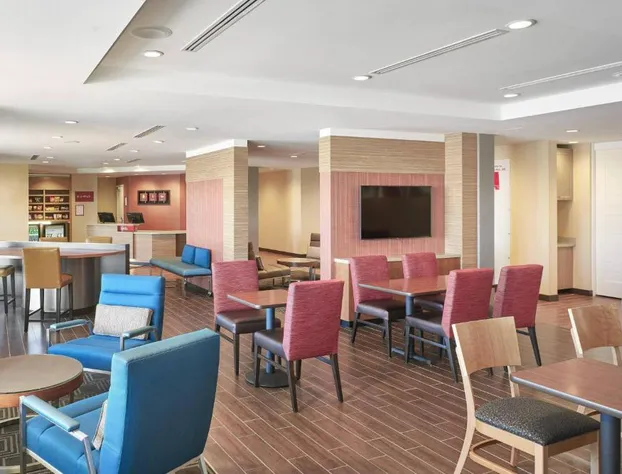 TownePlace Suites by Marriott Medicine Hat hotel detail image 1