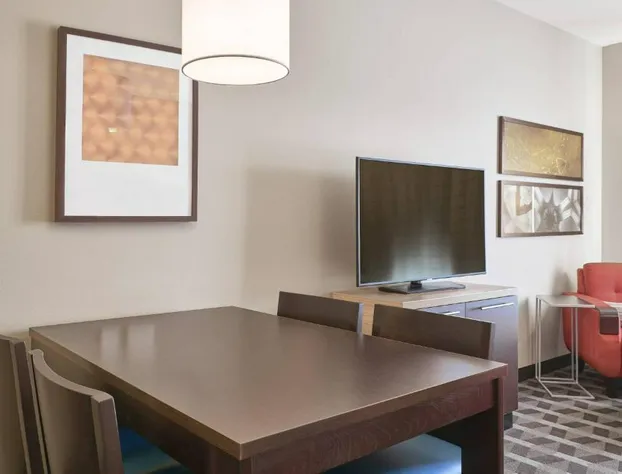 TownePlace Suites by Marriott Medicine Hat hotel detail image 4