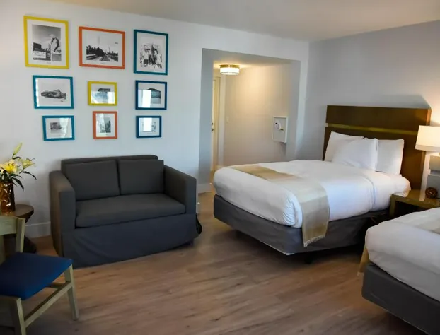 Sunset Inn hotel detail image 4