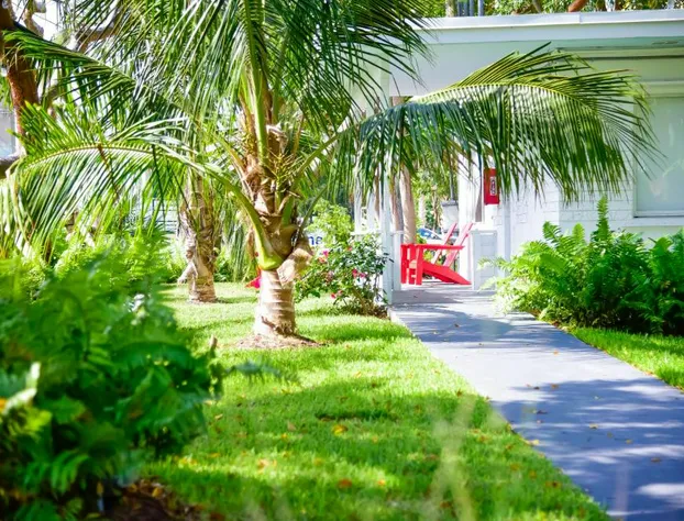 Sunset Inn hotel detail image 1