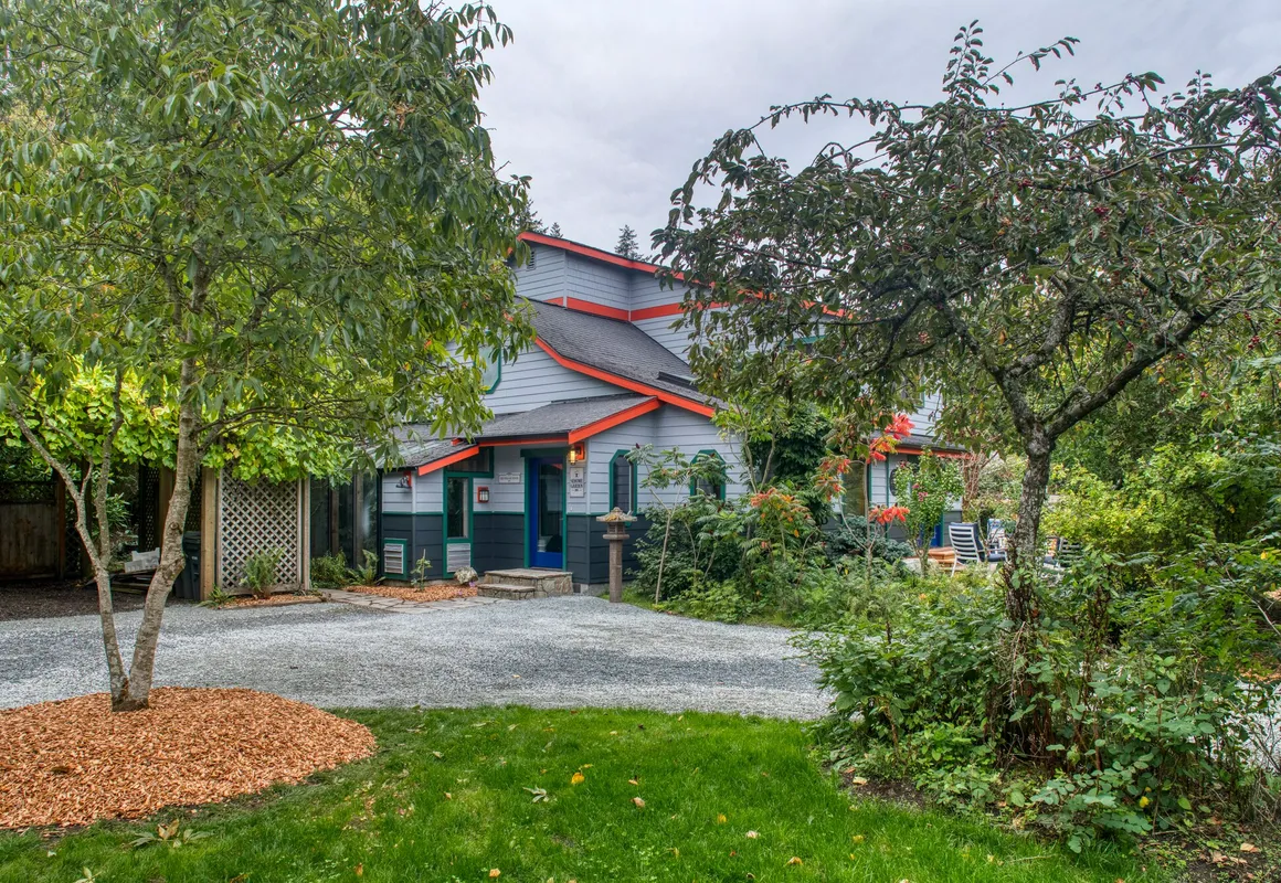 Sehome Garden Inn hotel hero