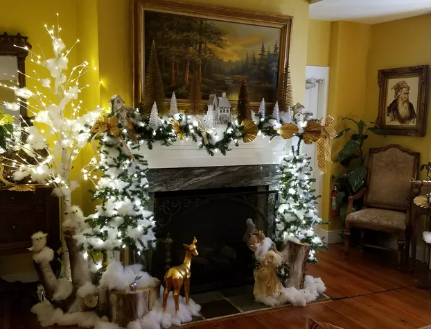 Pineapple Hill Inn Bed & Breakfast hotel detail image 1