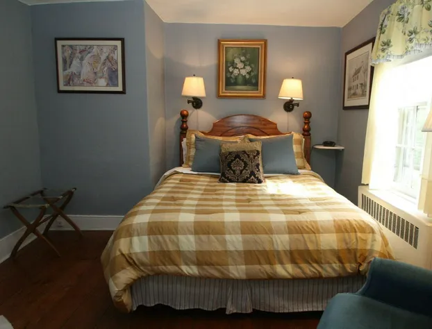 Pineapple Hill Inn Bed & Breakfast hotel detail image 4