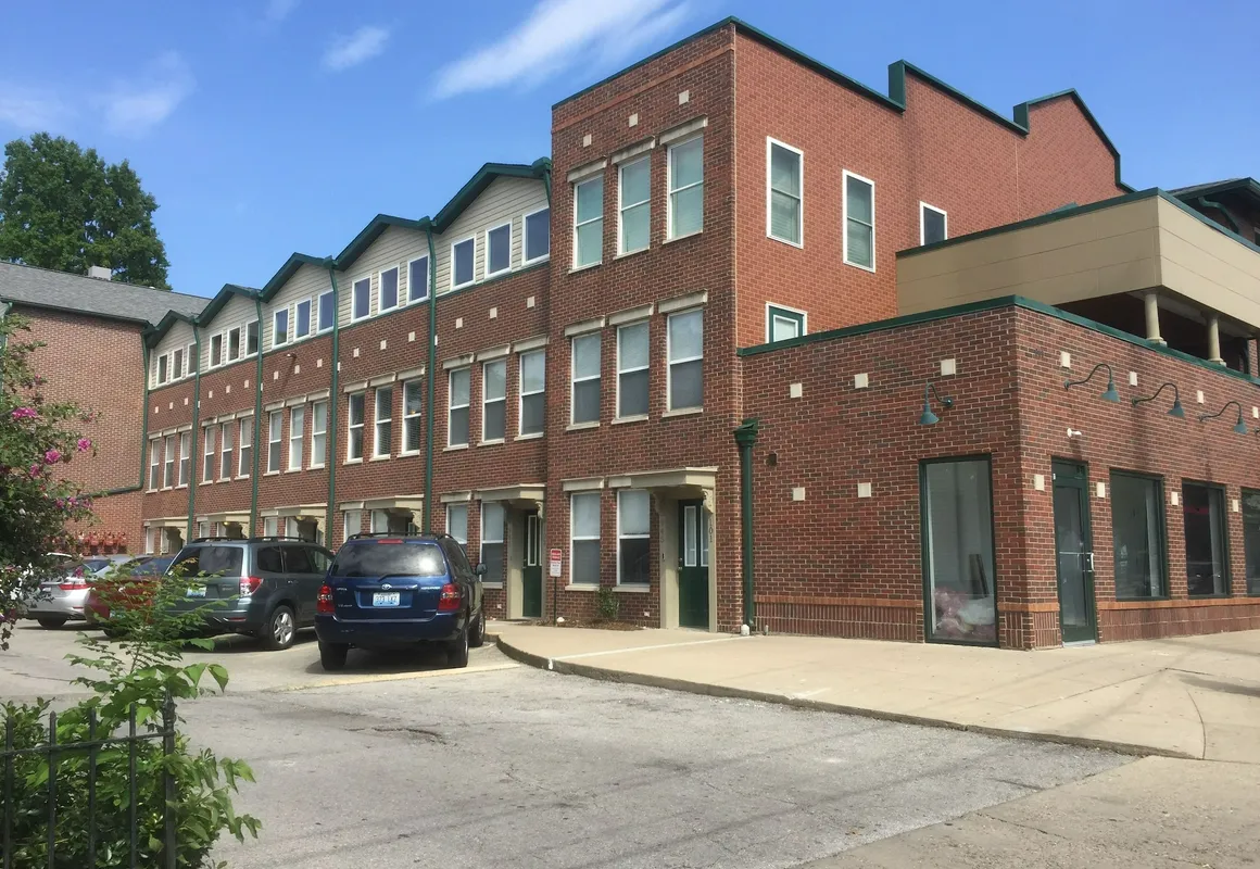 Lux Townhouse Walk to All Sleeps 6 Adults hotel hero