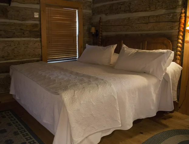 French Camp Bed and Breakfast hotel detail image 4