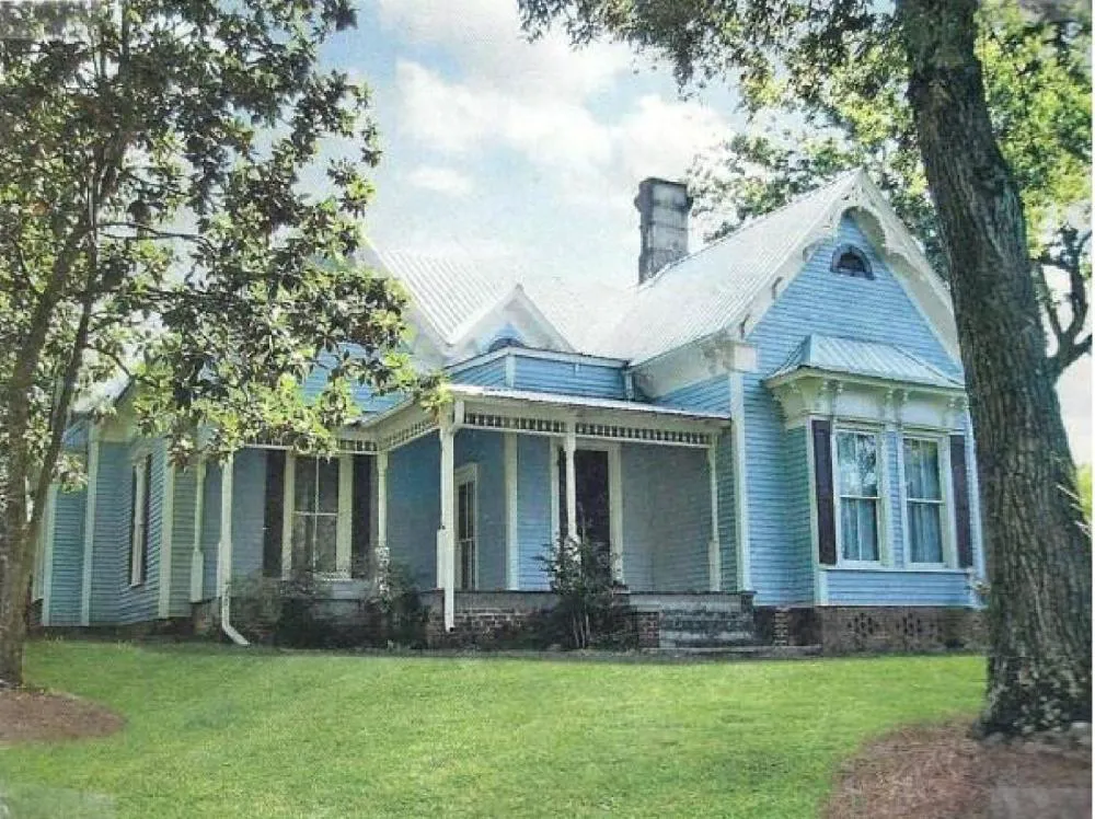 Adair Manor Bed& Breakfast hotel hero