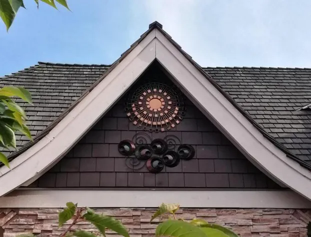 Sunny Island by White Rock B&B hotel detail image 1